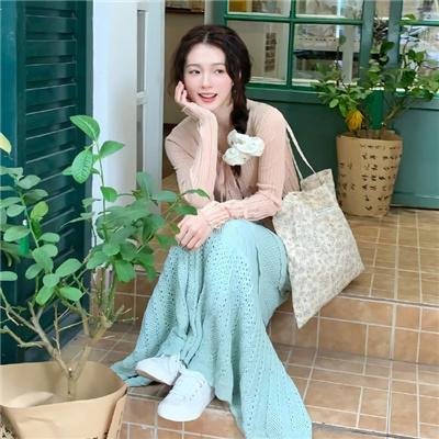 北极百货的秋乃小姐